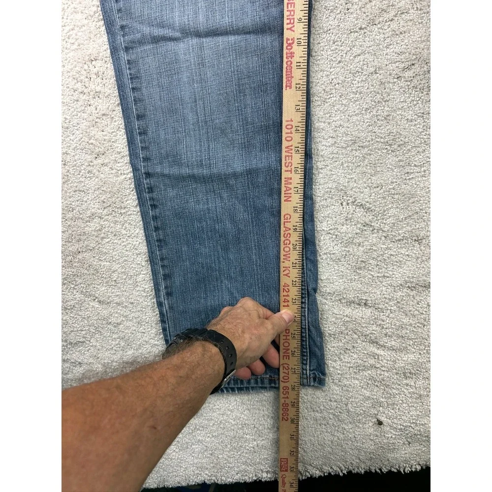Levi's 559 Men's Jeans Light Wash‎ Straight Leg 38x30 Cotton Denim
